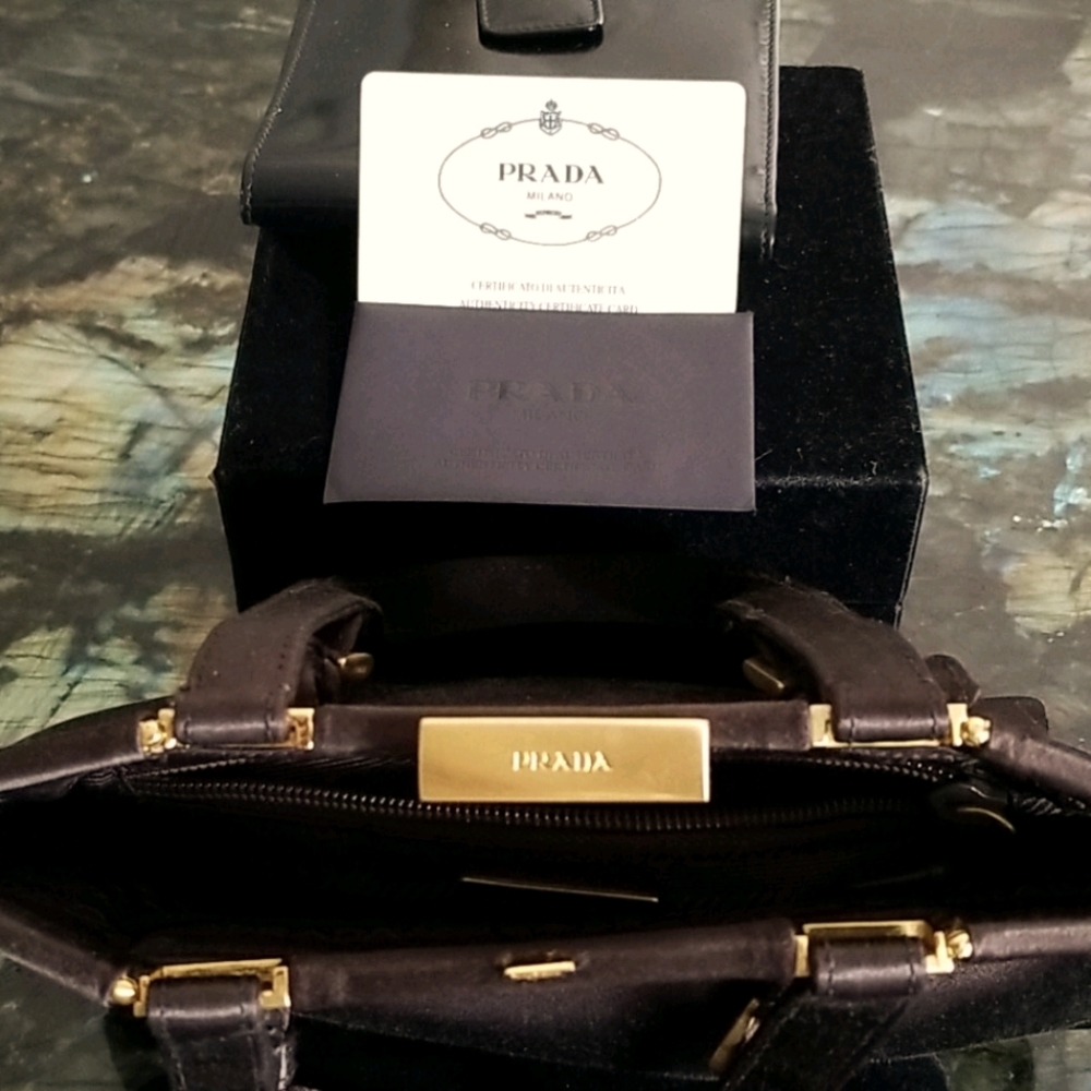 PRADA BAG - Picture 5 of 6